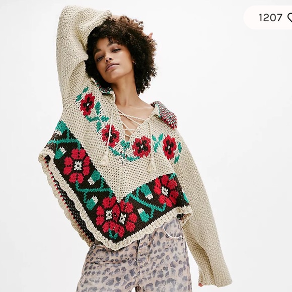 Free People Julie Girl Cream and Red Floral Knit Poncho - Picture 6 of 7